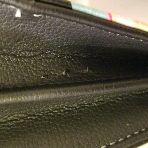 Betsey Johnson Purse with Dog Face Removable strap Excellent Condition. NWOT - Picture 10 of 12